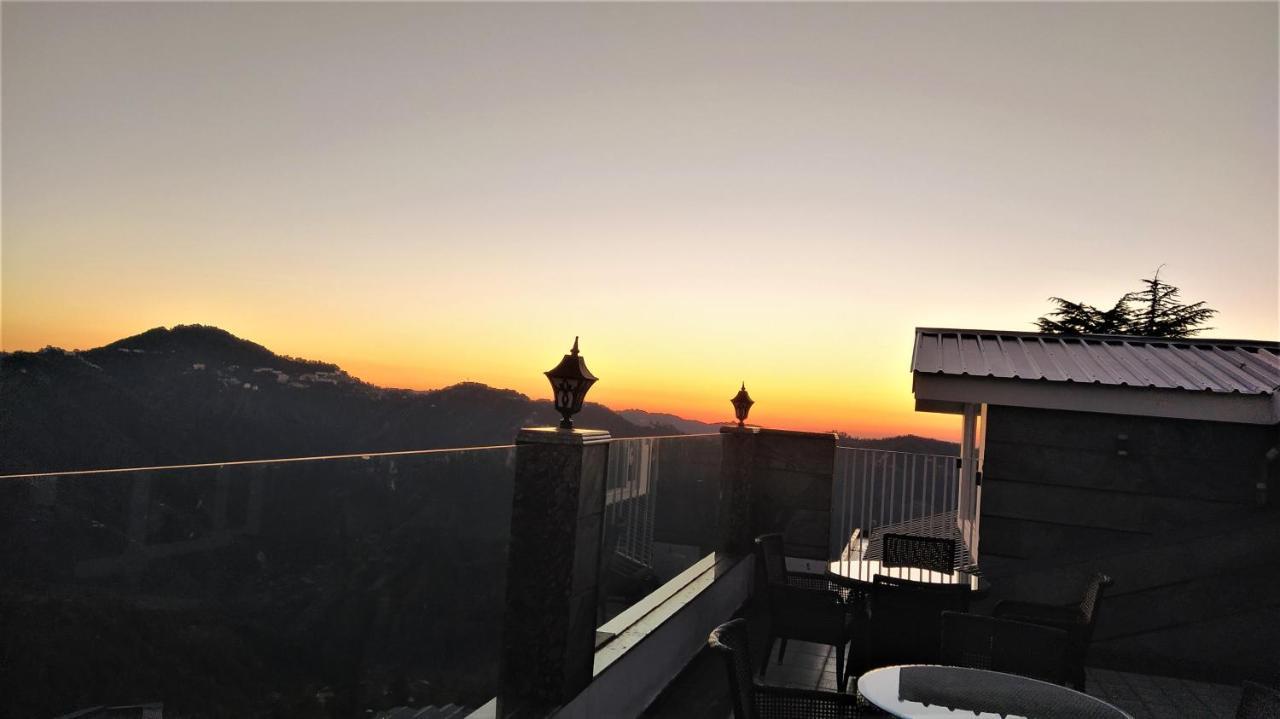 The Retreat Mashobra, Shimla Hotel Exterior photo